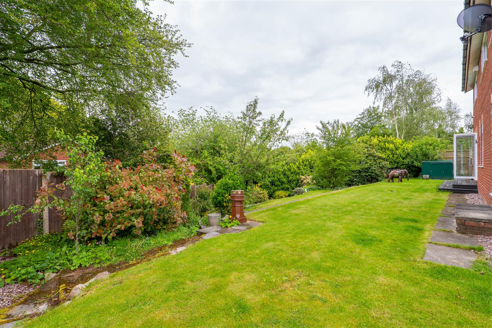 The Farthings, Chorley